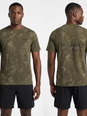 H&M Move DryMove™ "Training Team" Camo T-Shirt — Men's Medium — Tan Camo